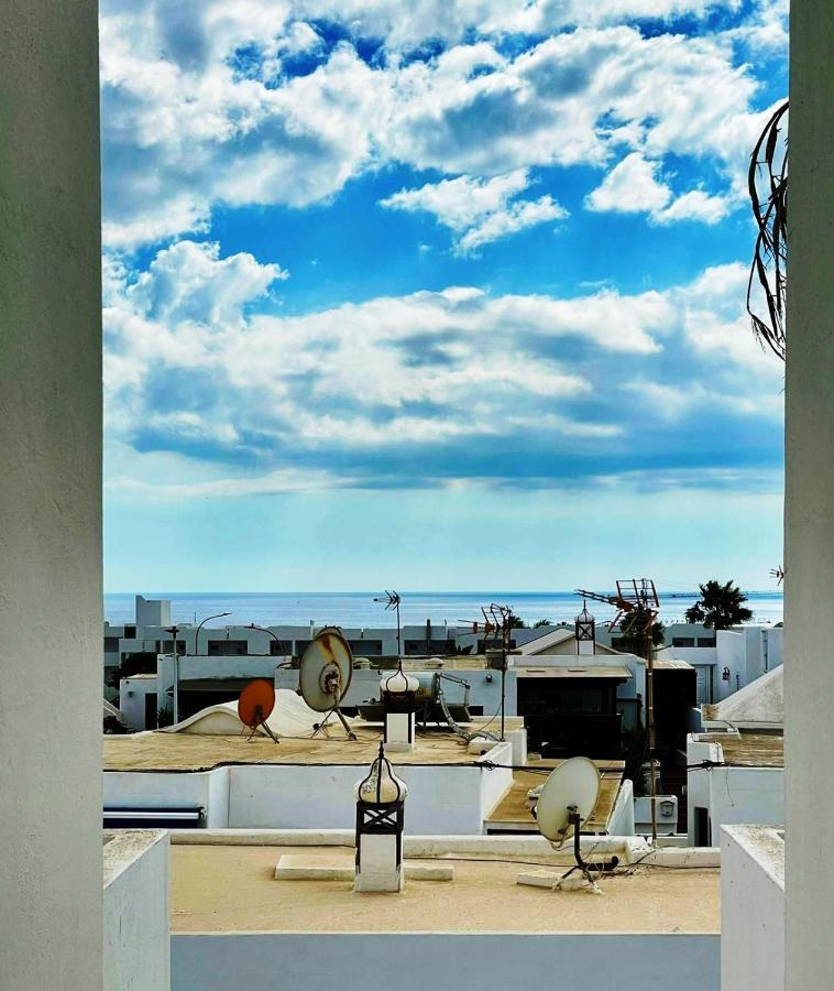 Apartment Vincent, Cozy And Sunny Over The Rooftops Puerto del Carmen  Exterior photo